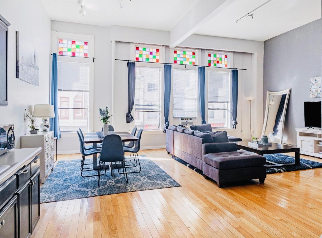 فندق Greely Gaslamp - Loft W Parking & 4 Beds #201 سان دييغو المظهر الخارجي الصورة